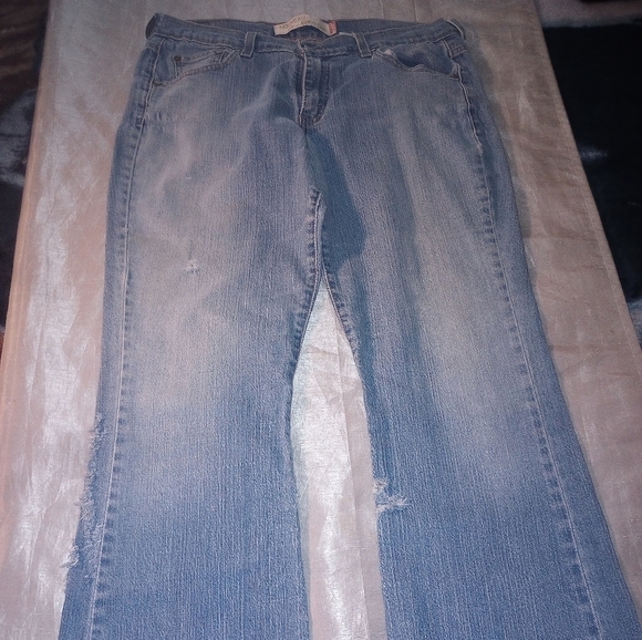 #98 Nouveau Boot Cut Levi's Jeans 14 MIS L=M - Picture 1 of 12